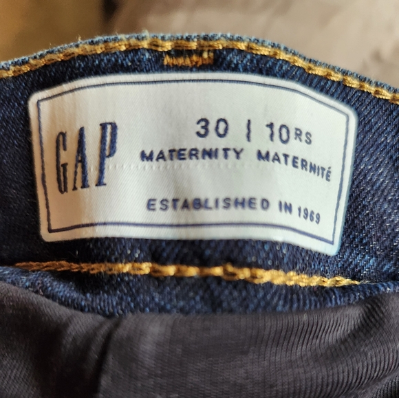 Maternity Jeans - Picture 3 of 4